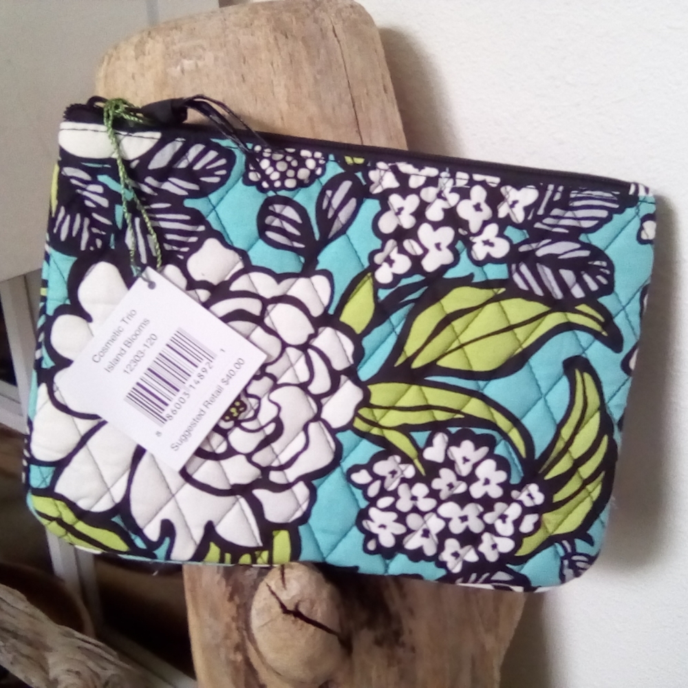 Vera Bradley Cosmetic bag NWT